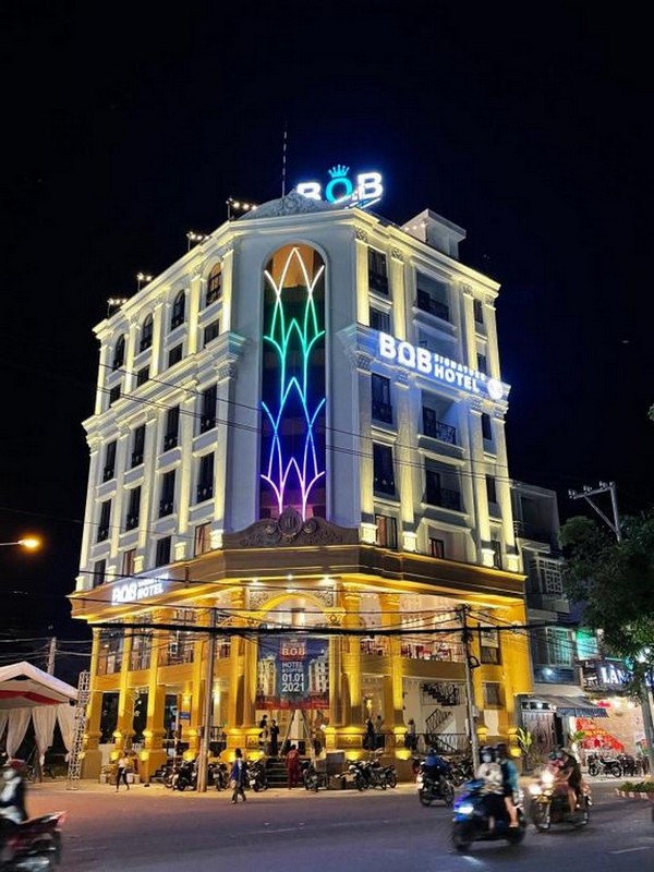 Khách sạn B.O.B Signature