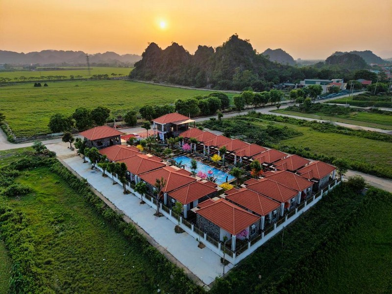 Hoa Lư - An Resort