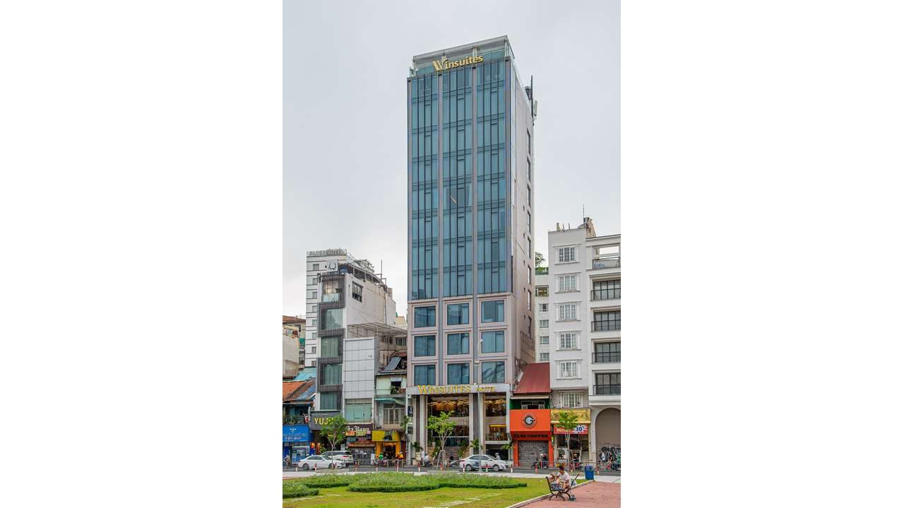 Winsuites Saigon Hotel