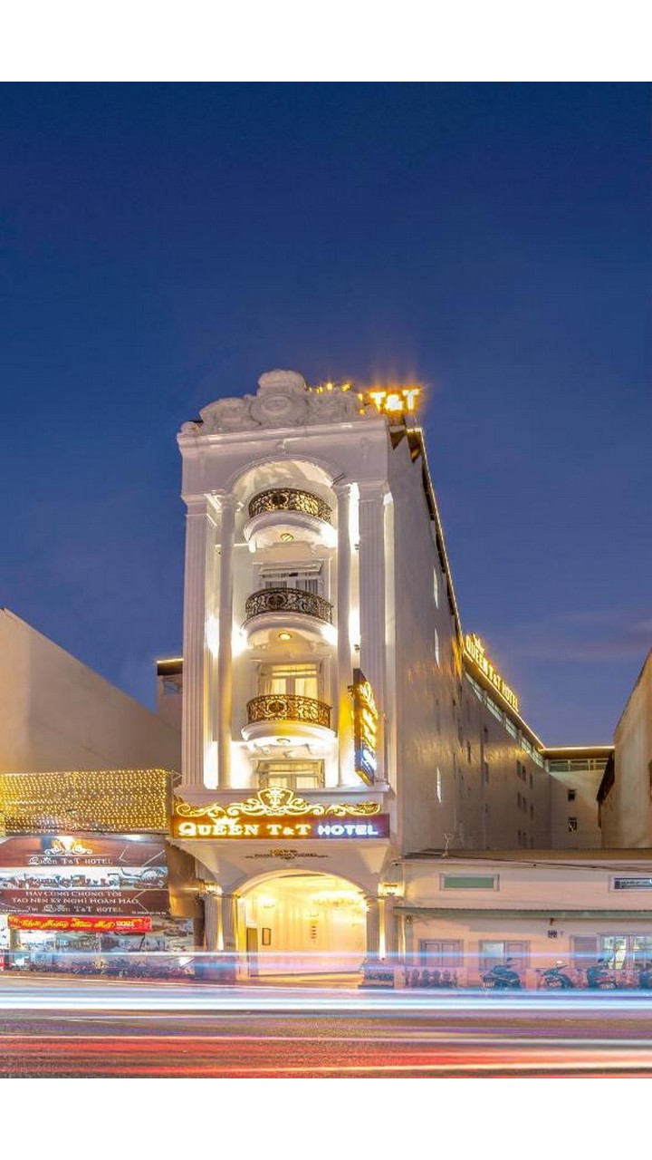Queen T&T Hotel