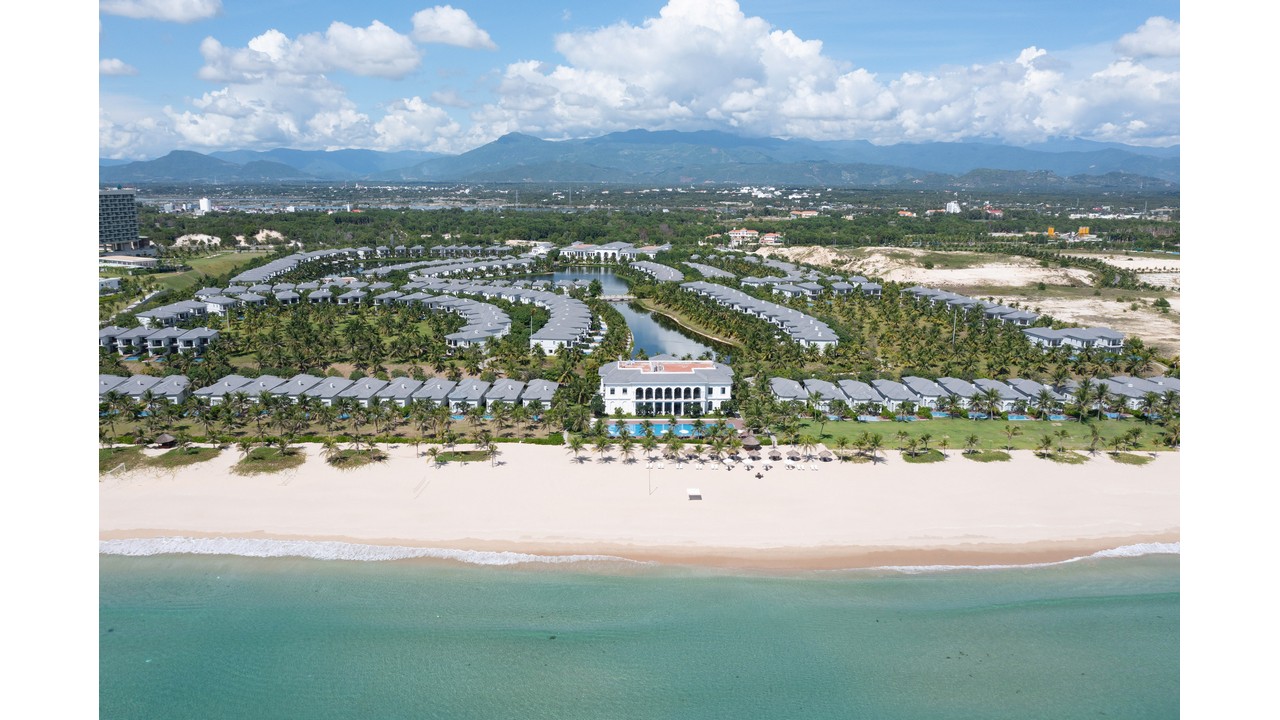 Melia Vinpearl Cam Ranh