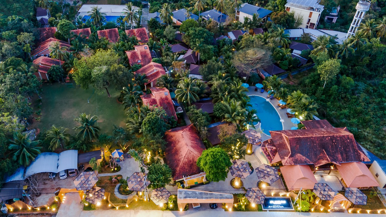 Elwood Premier Resort Phú Quốc