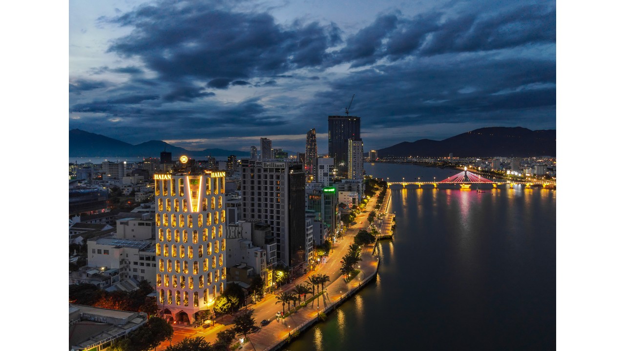 HAIAN Riverfront Hotel Da Nang