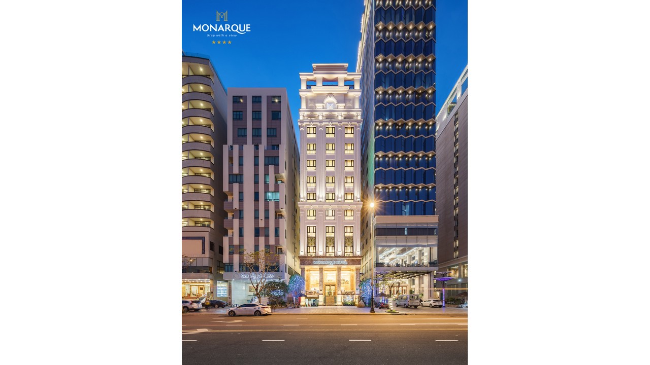 Monarque Hotel