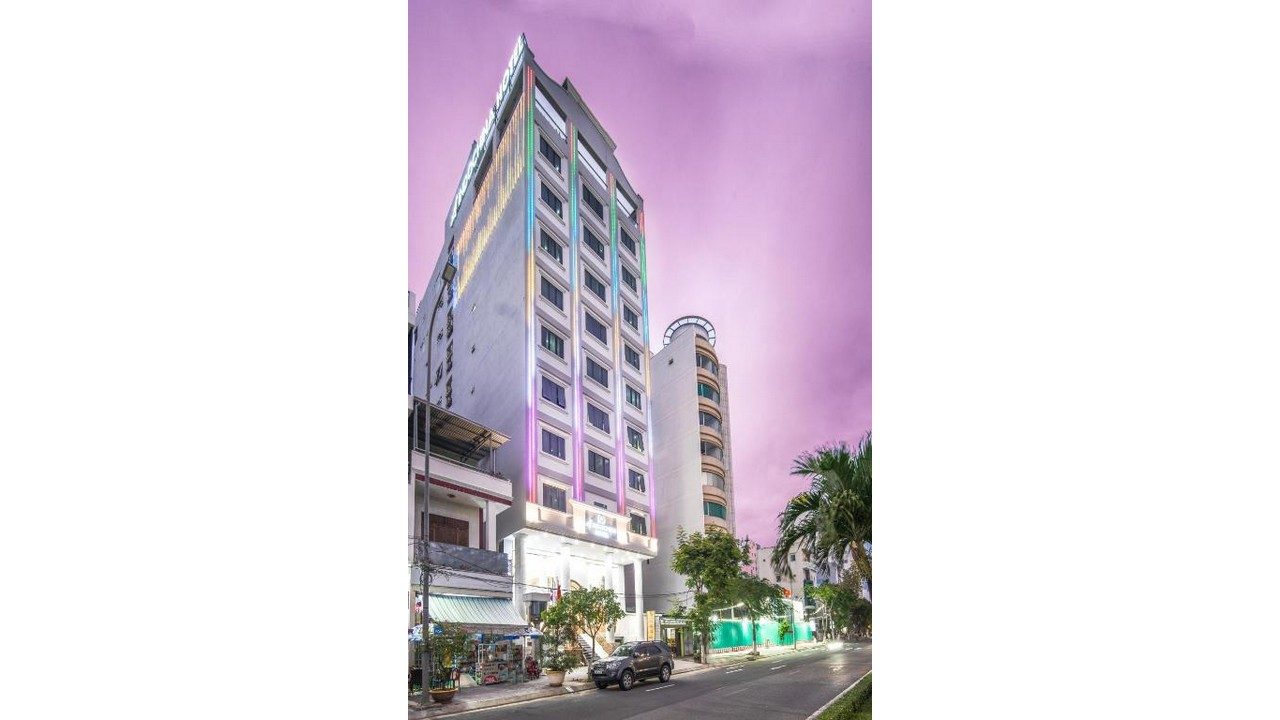 Le Indochina Hotel & Beach Đà Nẵng