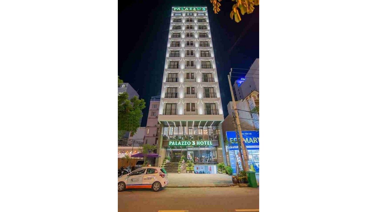 Khách sạn Palazzo 3